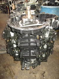 Load image into Gallery viewer, Evinrude 175hp ocean pro 2 stroke outboard crankcase powerhead
