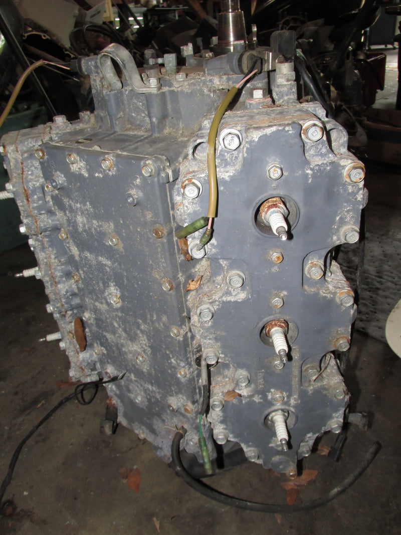 Yamaha 225hp OX66 2 Stroke Outboard Crankcase Powerhead