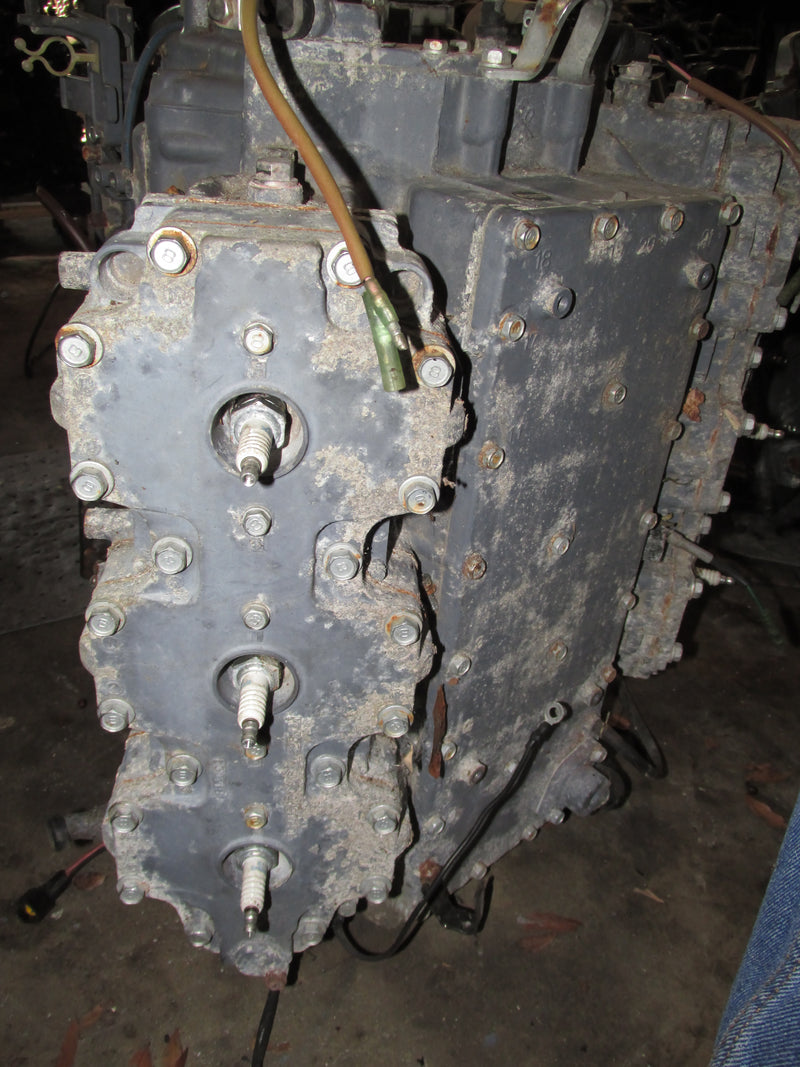 Yamaha 225hp OX66 2 Stroke Outboard Crankcase Powerhead