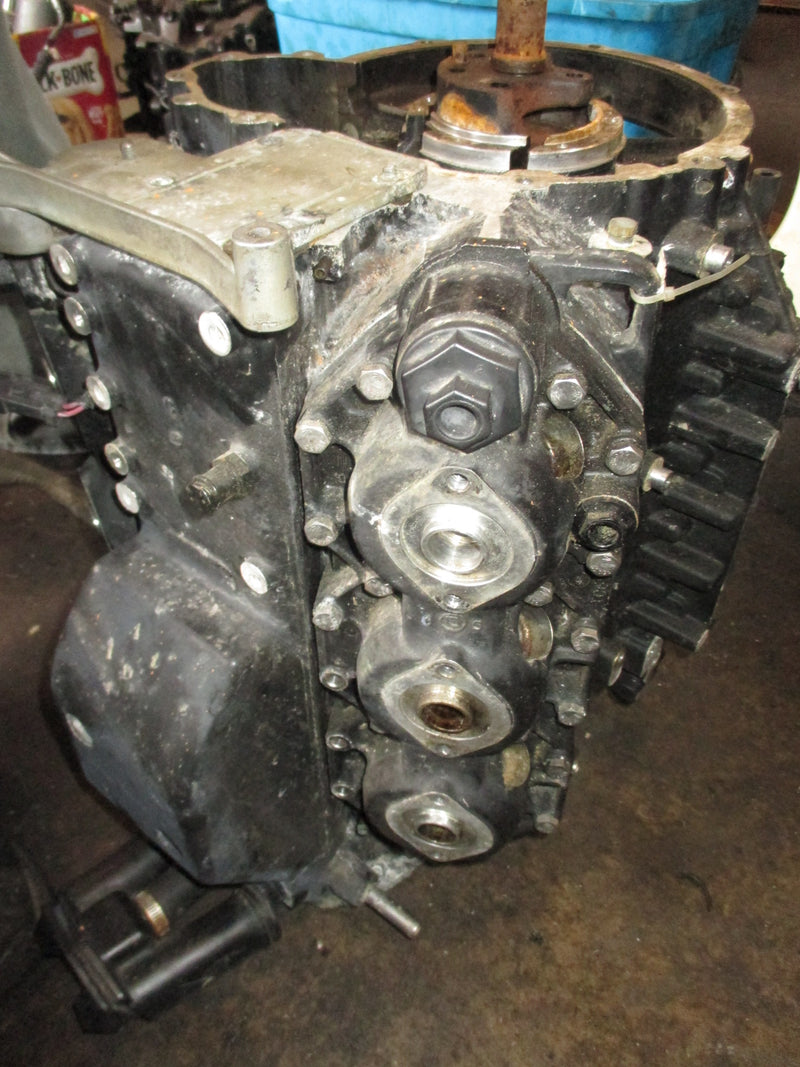 Johnson 175hp Ficht ocean runner outboard crankcase powerhead