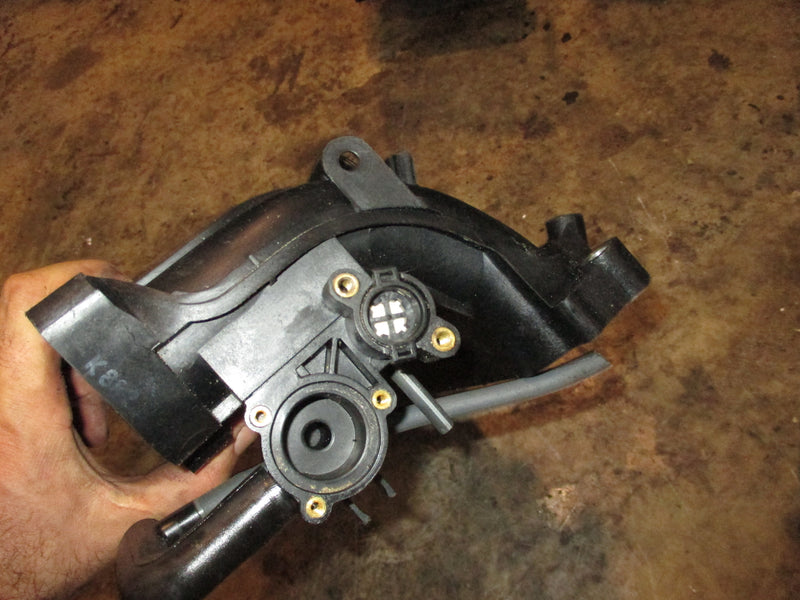 Yamaha 150hp 4 stroke outboard intake manifold (63P-14200-00)