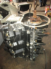 Load image into Gallery viewer, Johnson 175hp Ficht ocean runner outboard crankcase powerhead
