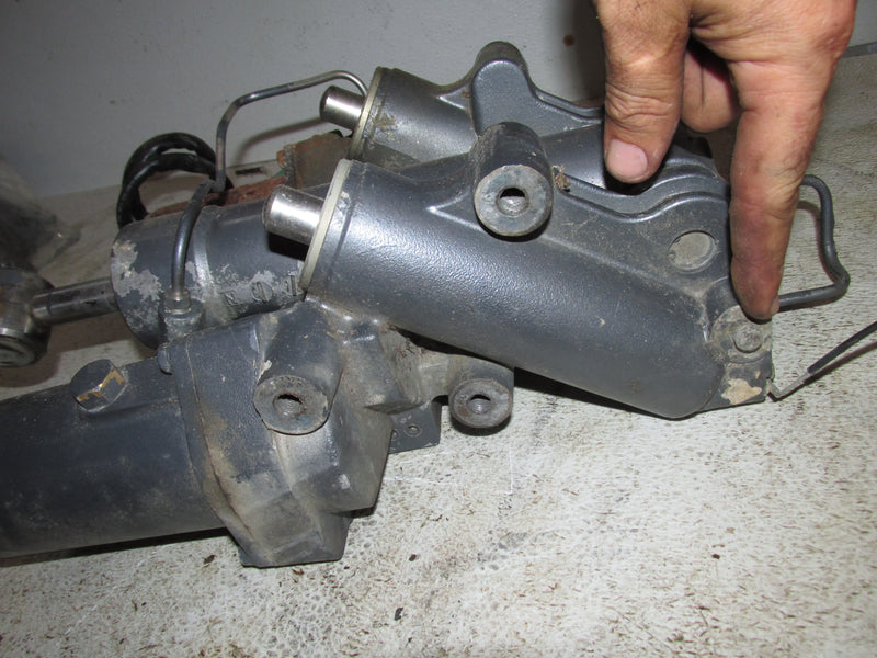 Yamaha 225hp OX66 2 Stroke Outboard Tilt Trim Unit