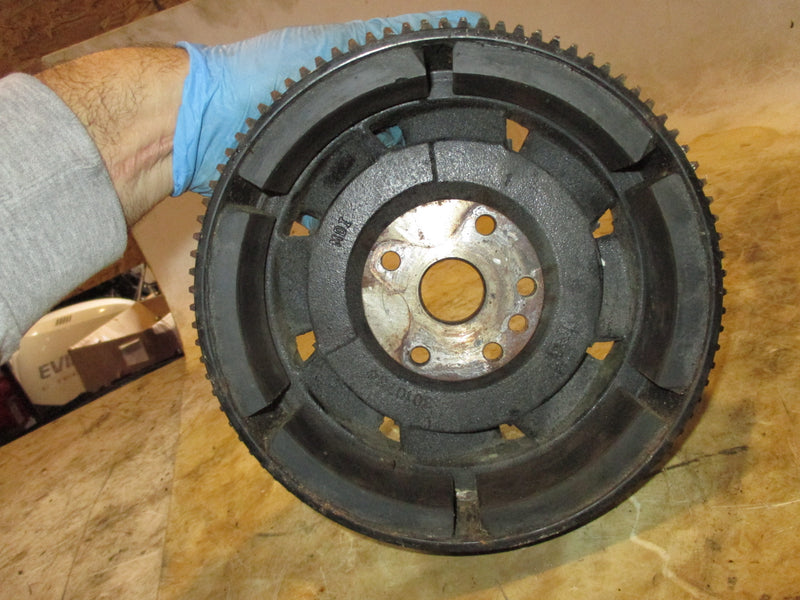 Johnson 175hp Ficht ocean runner outboard flywheel (586526)