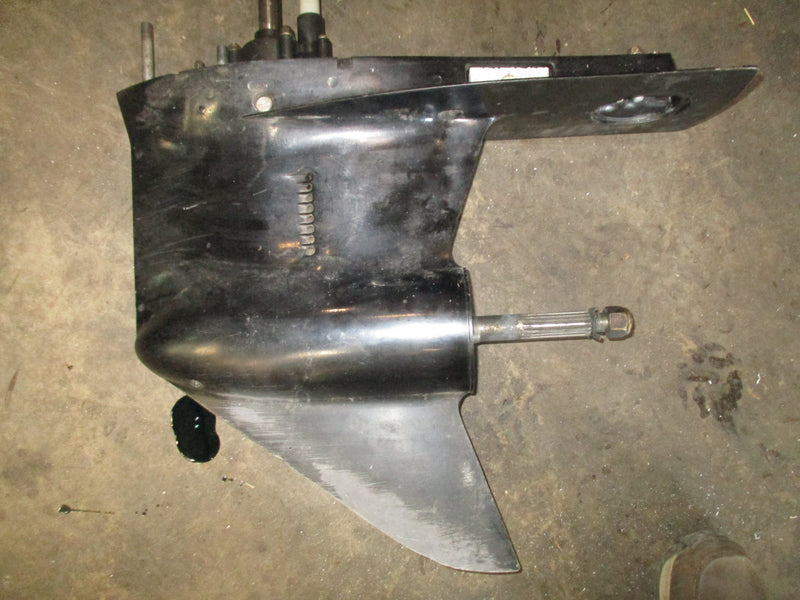 Mercury 175hp 2.5 liter 2 stroke outboard 25" shaft lower unit