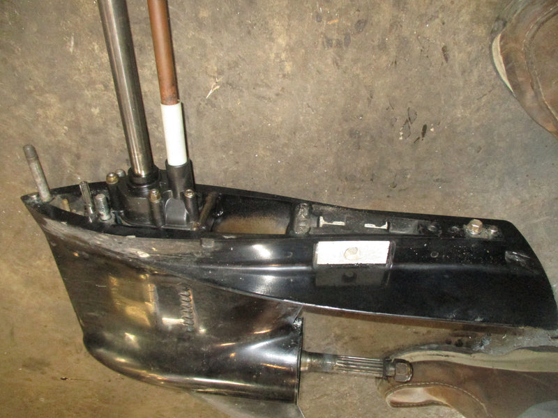 Mercury 175hp 2.5 liter 2 stroke outboard 25" shaft lower unit