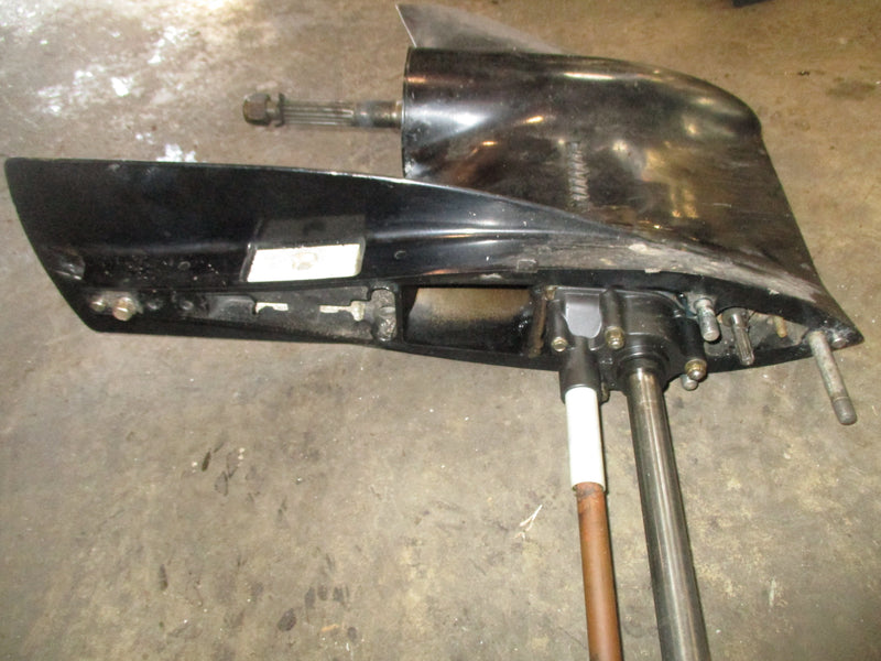 Mercury 175hp 2.5 liter 2 stroke outboard 25" shaft lower unit