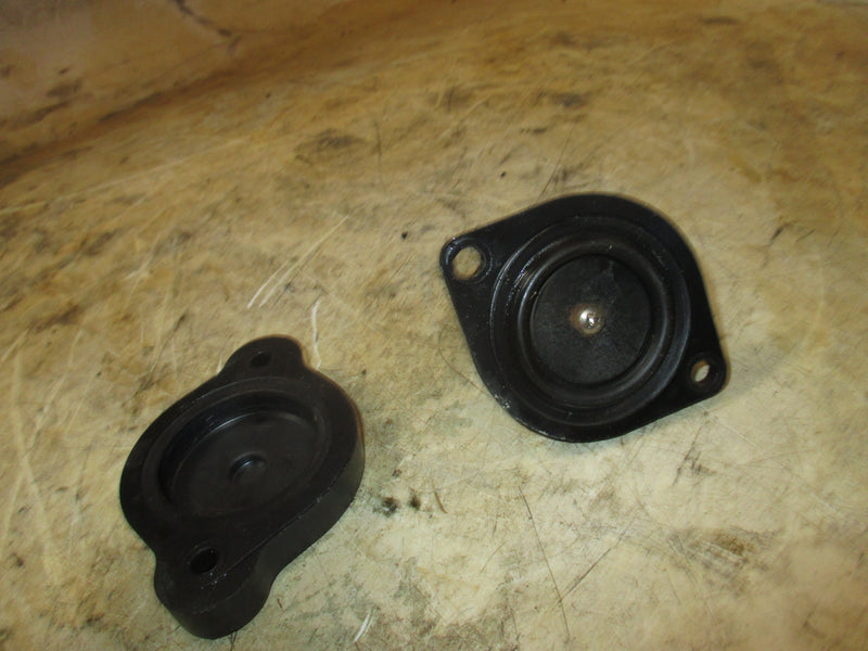 Evinrude ETEC 90hp outboard thermostat and cover (338632)