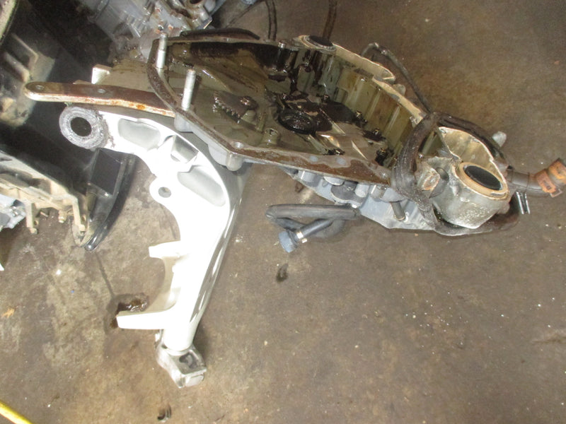 Honda BF225A 225hp 4 stroke outboard 25" Engine Holder and Swivel Bracket