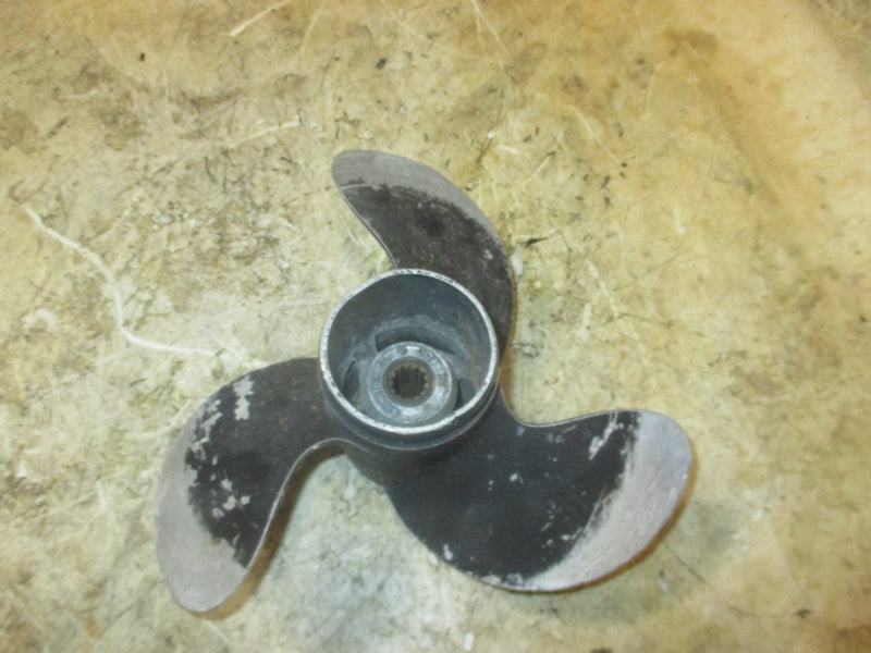 Johnson 9.9hp 2 stroke outboard aluminum propellor (9 1/2x10)