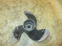 Load image into Gallery viewer, Johnson 9.9hp 2 stroke outboard aluminum propellor (9 1/2x10)
