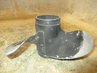 Load image into Gallery viewer, Johnson 9.9hp 2 stroke outboard aluminum propellor (9 1/2x10)
