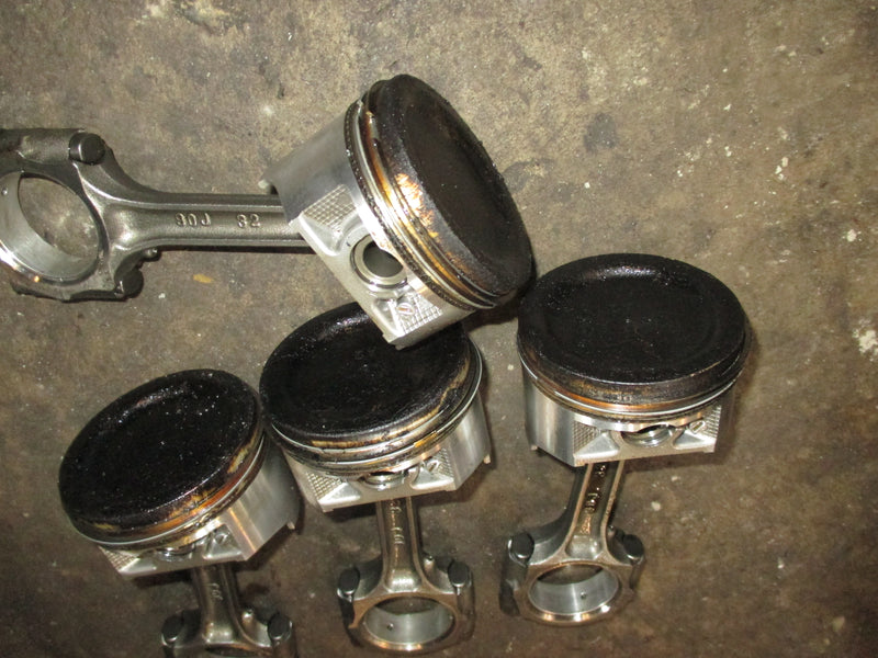 Suzuki DF90 90hp 4 stroke outboard piston and rod set (12111-90J01)
