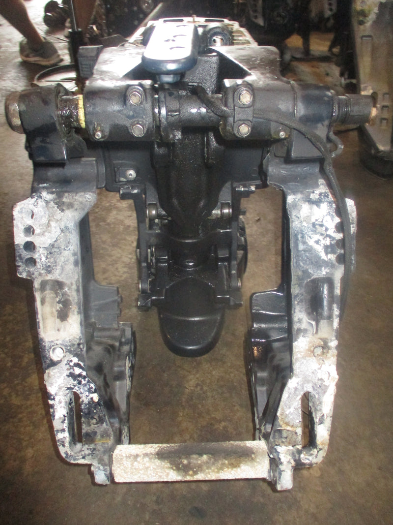Evinrude Ficht 90hp 2 stroke outboard 20" shaft midsection