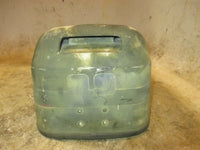 Load image into Gallery viewer, Johnson 9.9p 2 stroke outboard Top cowling
