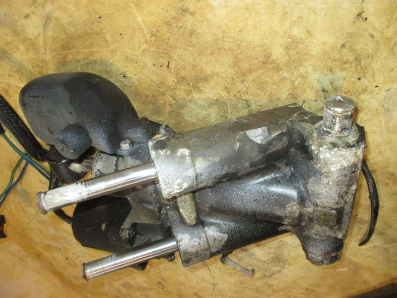 Johnson 175hp Ficht ocean runner outboard tilt trim unit