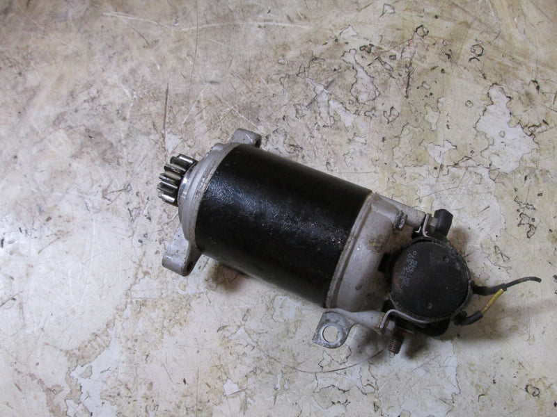 Johnson 90/115hp 60 Degree 2 Stroke Outboard Starter and Bendix (586284)