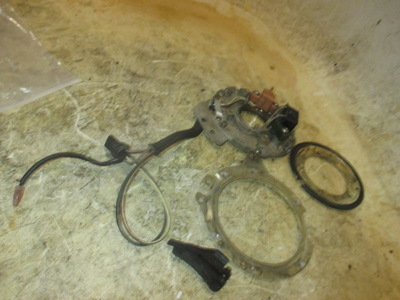Johnson 9.9hp 2 stroke outboard stator/timer base