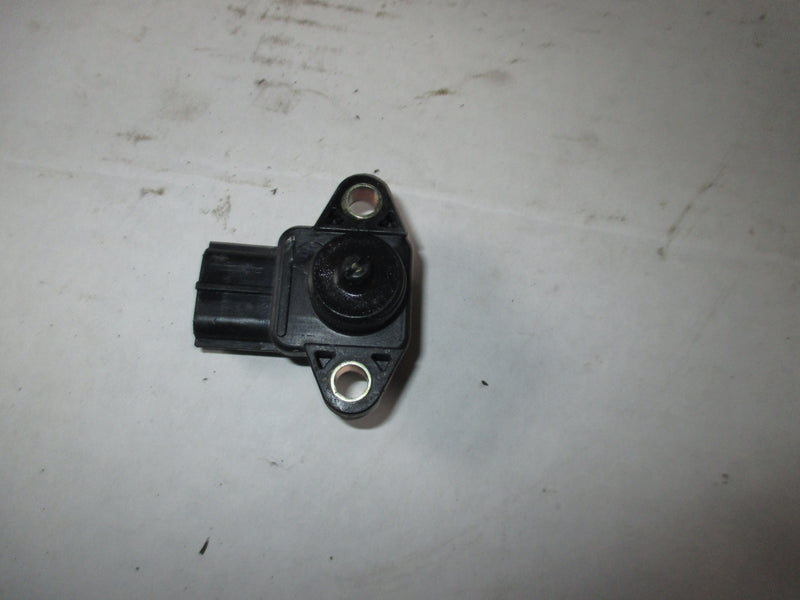 Suzuki DF90 90hp 4 stroke outboard map sensor (18590-72F21)