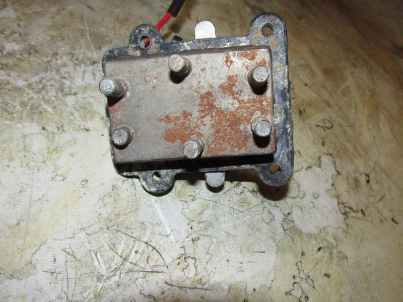 Johnson 90/115hp 60 Degree 2 Stroke Outboard Rectifier Regulator (586075)