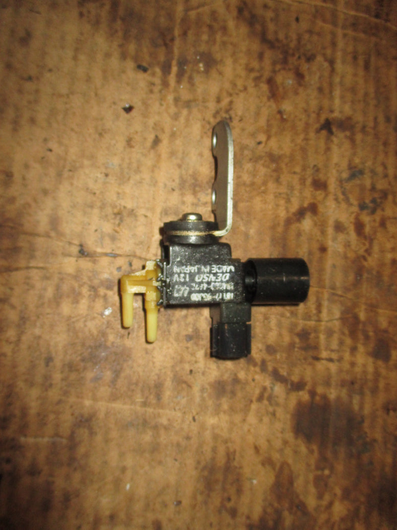 Suzuki DF150 150hp 4 stroke outboard vacuum switching valve (18117-93J00)
