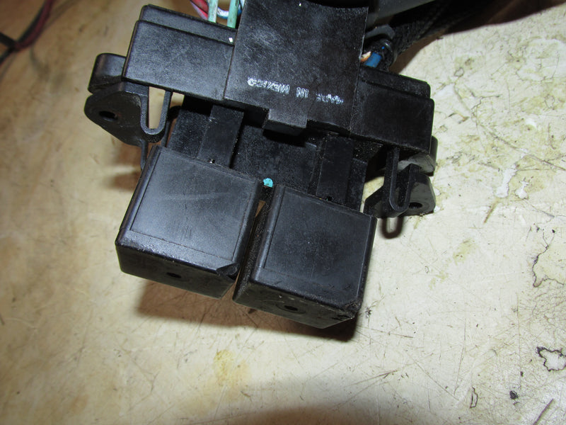 Johnson 90/115hp 60 Degree 2 Stroke Outboard Engine Wiring Harness Trim Relays