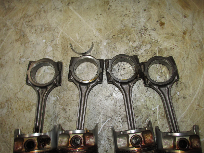 Honda BF90A 90hp 4 Stroke Outboard Piston and rod set of 4 (13101-ZW1-000)