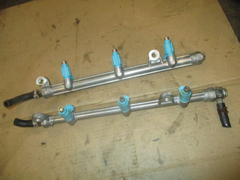 Suzuki DF250 4 stroke outboard Fuel rail and injector set 15710-93J00