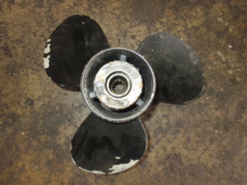 Suzuki DF 60 / 70 hp 4 stroke outboard aluminum propellor (13.25x17-031102)