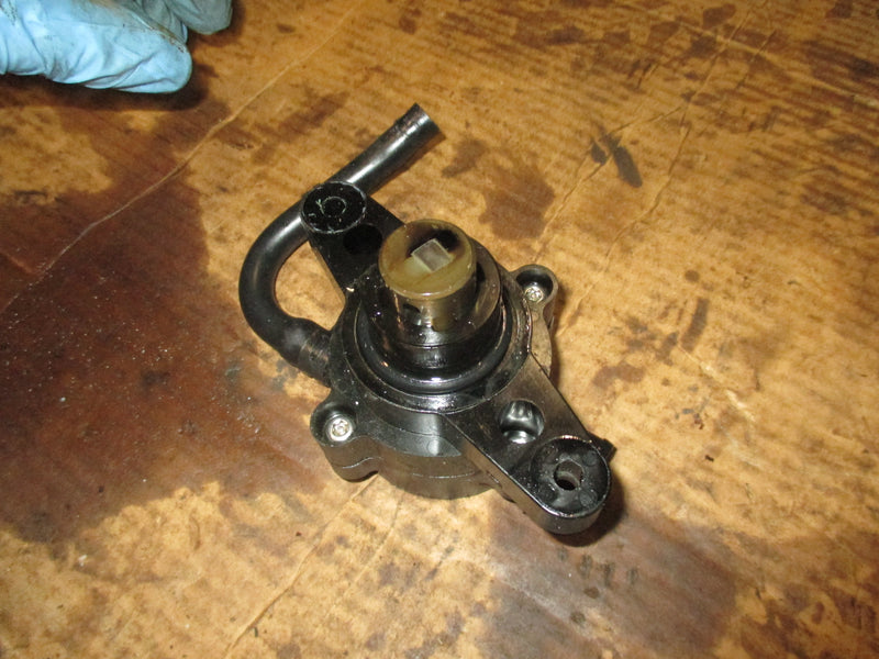 Suzuki DF150 150hp 4 stroke outboard fuel pump (15100-96J0V)