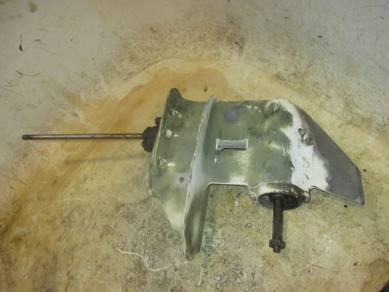 Johnson 9.9hp 2 stroke outboard short shaft lower unit