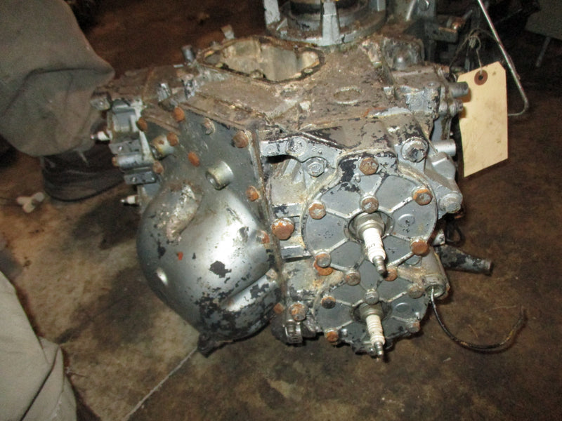 Evinrude 110hp 2 stroke outboard crankcase powerhead