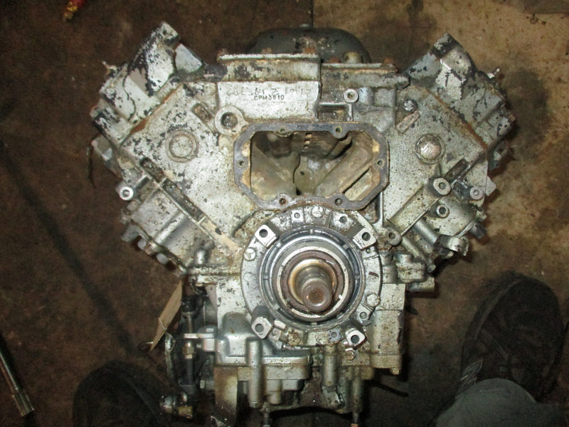 Evinrude 110hp 2 stroke outboard crankcase powerhead