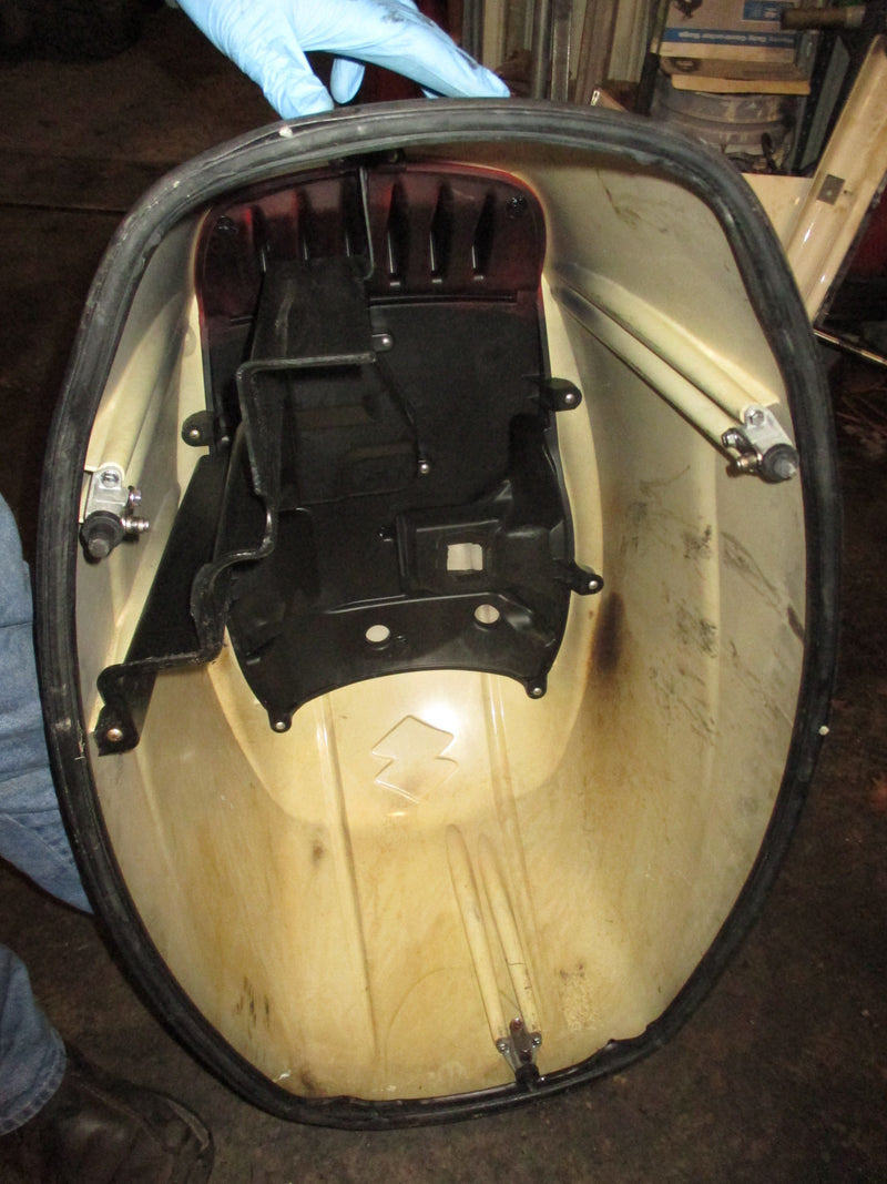 Suzuki DF150A 150hp 4 stroke outboard top cowling