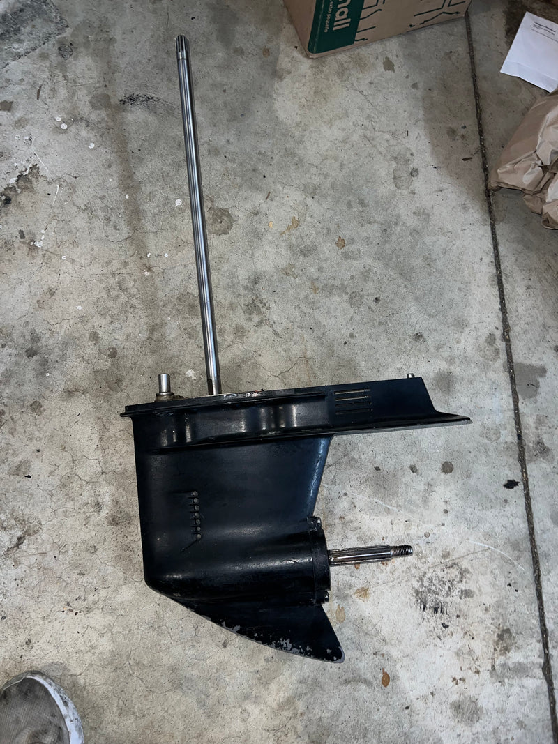 Mercury 50hp 2 Stroke Outboard 20 inch lower unit (PARTS)