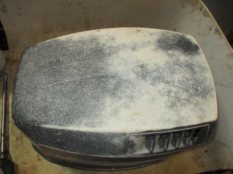 Johnson 150hp 60 Degree 2 stroke outboard Top cowling