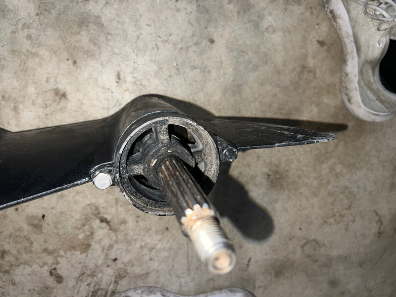 Mercury 50hp 2 Stroke Outboard 20 inch lower unit (PARTS)