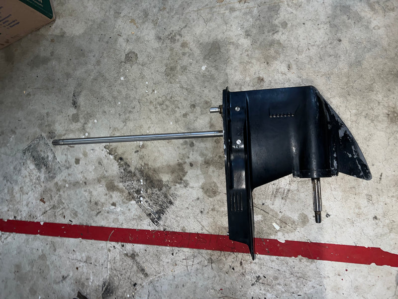 Mercury 50hp 2 Stroke Outboard 20 inch lower unit (PARTS)