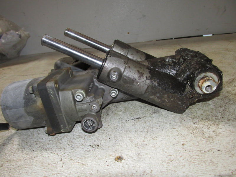 Johnson/Suzuki DF140 140hp Outboard Tilt Trim Unit