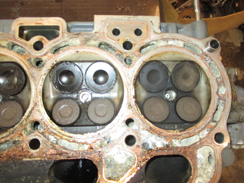 Suzuki DF115 115hp outboard Cylinder Head