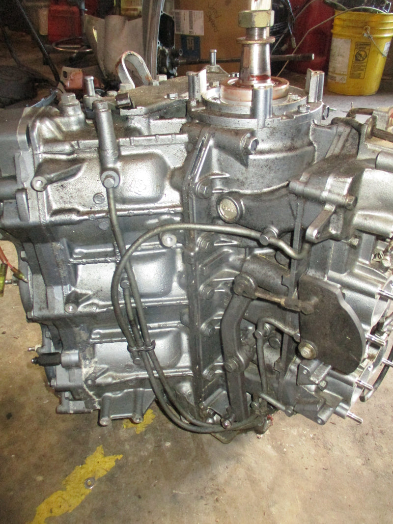 Yamaha 225hp 2.6L 2 stroke Precision Blend outboard crankcase powerhead
