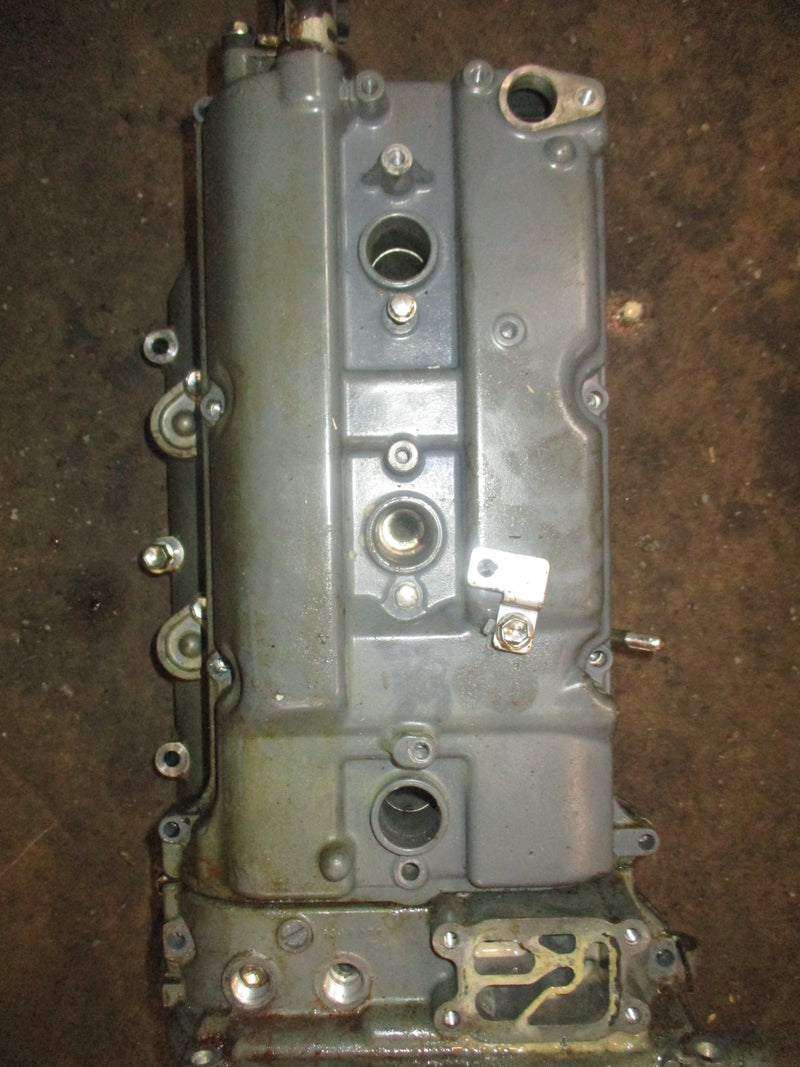 Suzuki DF250 4 stroke outboard Port Cylinder head