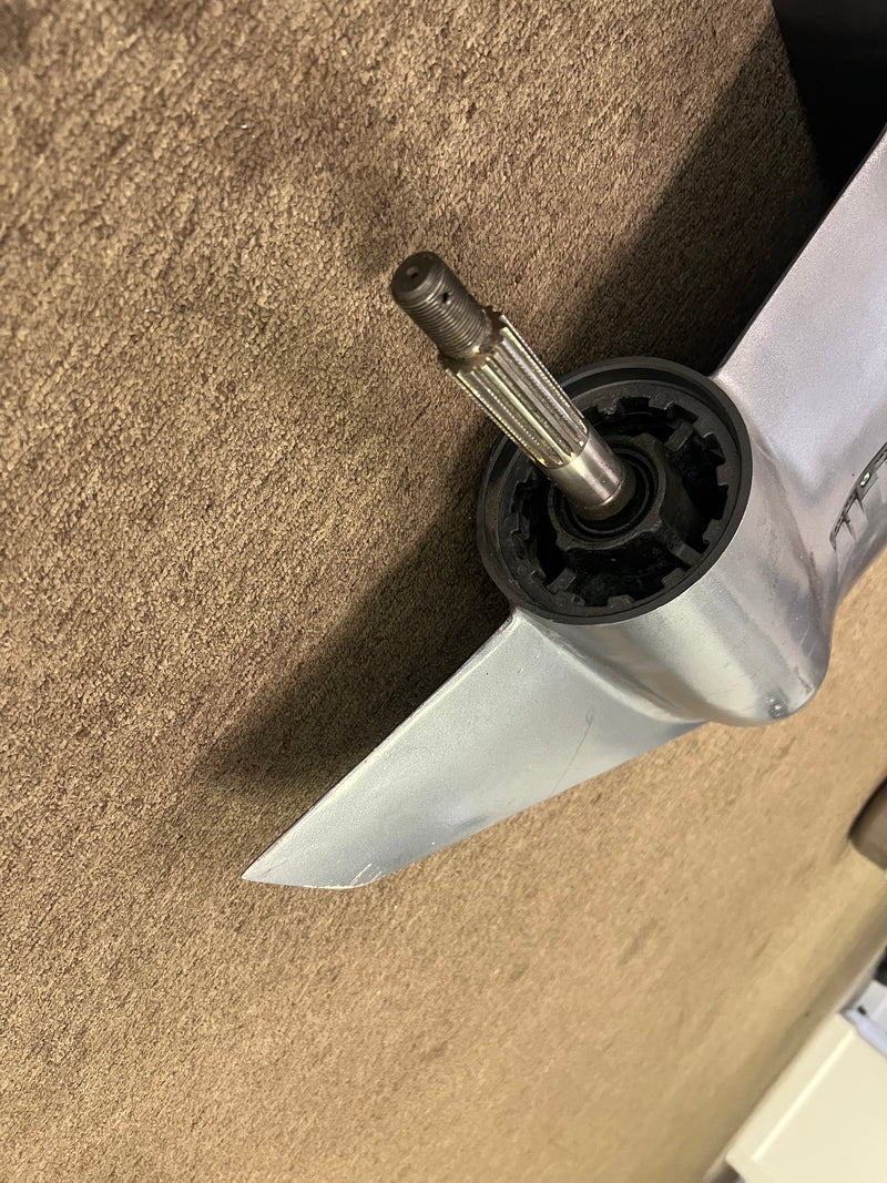 Yamaha 200hp 4 stroke 4 cyl. outboard 25 Inch Standard Lower Unit 6DA