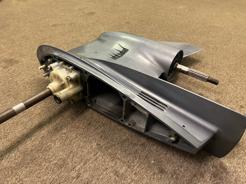 Yamaha 200hp 4 stroke 4 cyl. outboard 25 Inch Standard Lower Unit 6DA