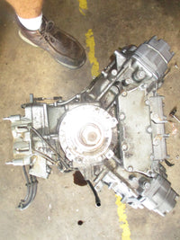 Load image into Gallery viewer, Yamaha 225hp 2.6L 2 stroke Precision Blend outboard crankcase powerhead
