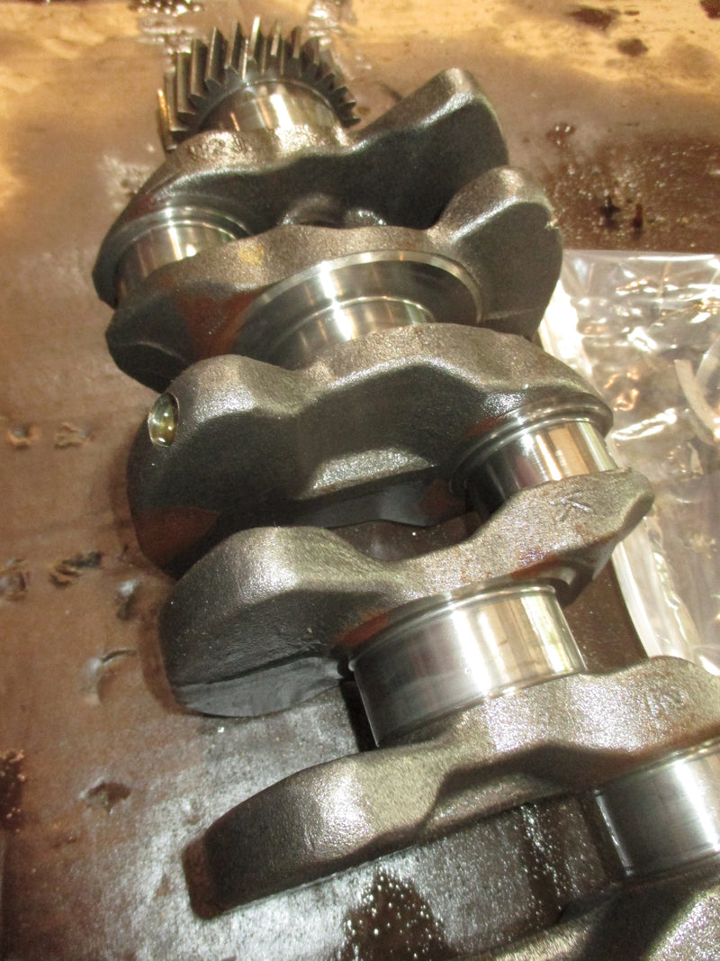 Suzuki DF115 115hp outboard Crankshaft 12220-90J01