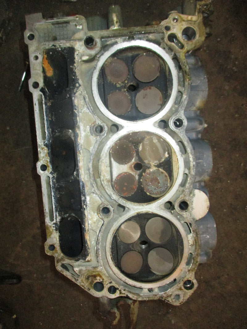Suzuki DF250 4 stroke outboard Port Cylinder head