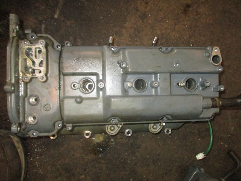 Suzuki DF250 4 stroke outboard Starboard Cylinder head