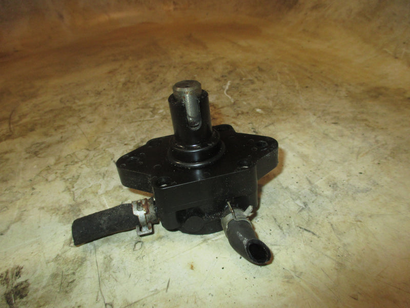 Suzuki DF115 115hp 4 stroke outboard Fuel Pump (15100-90J10)