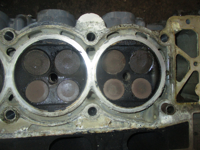 Suzuki DF250 4 stroke outboard Starboard Cylinder head